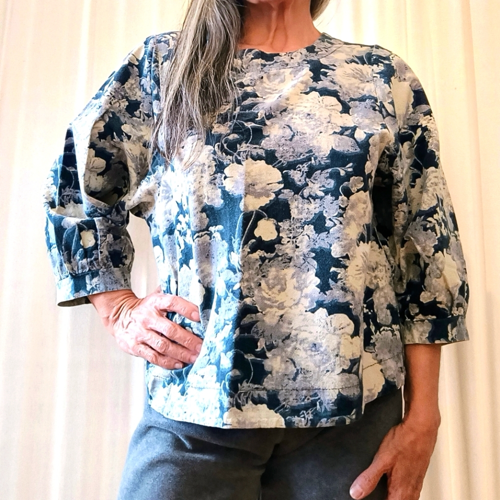 Cotton mix cropped peasant-style blouse - Size L